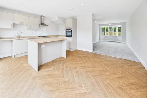 3 bedroom semi-detached house for sale, Cross Lane, North Yorkshire YO12