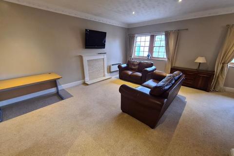 2 bedroom apartment to rent, Northumberland Road, Newcastle, Two Bedroom Luxury Top Floor Apartment