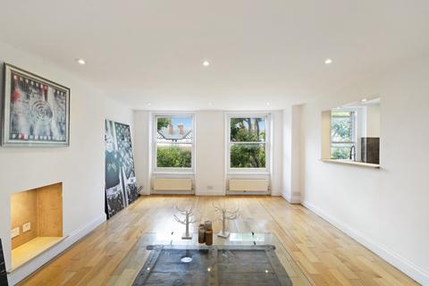 Elgin Avenue, London, W9