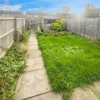 3 bedroom house to rent, Trinity Street, LE11