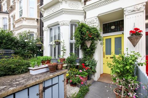 2 bedroom flat for sale, Fernhead Road, London, W9