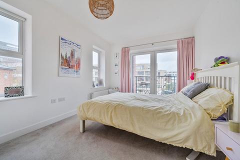 2 bedroom apartment for sale, Oregon Court, 33 Toye Avenue, Whetstone, N20