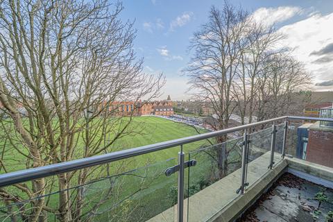 2 bedroom apartment for sale, Union Road, Solihull, B91