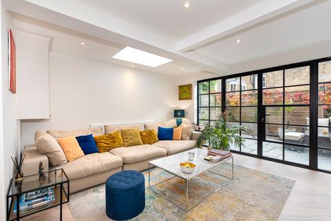 3 bedroom flat for sale, Oxberry Avenue, London, SW6