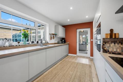undefined, Broadway, Ashbourne DE6