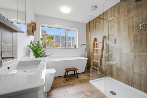 undefined, Broadway, Ashbourne DE6