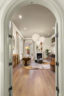 6 bedroom detached house to rent, Melbury Road, London, W14.