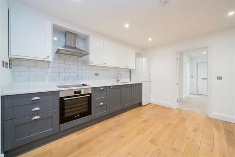 undefined, Wendell Road, London W12