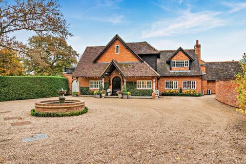 undefined, Warren Lane, Pyrford, Woking, Surrey