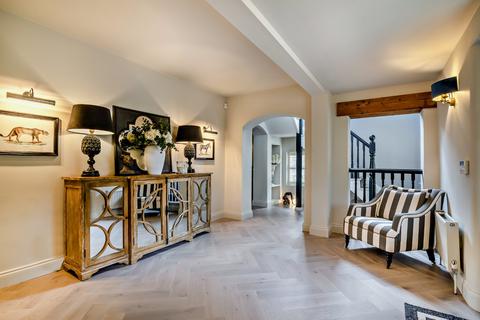 undefined, Warren Lane, Pyrford, Woking, Surrey