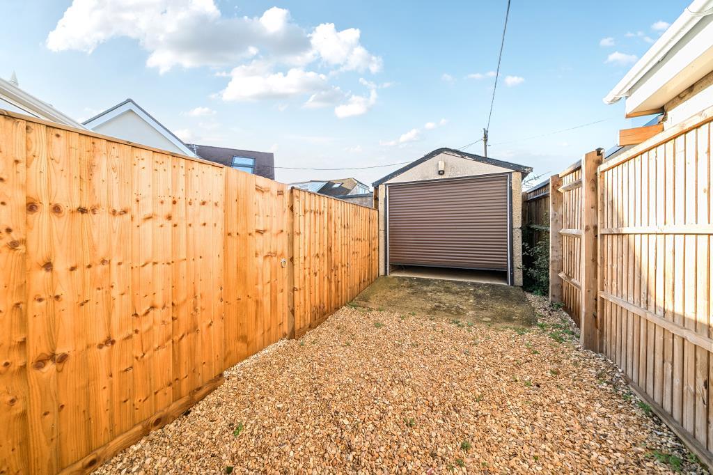 Detached Garage & Off Street Parking