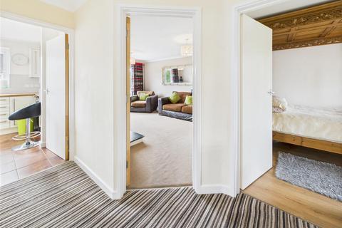 undefined, Brunswick Close, Walton-On-Thames