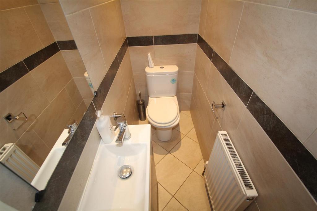 Communal wc 2
