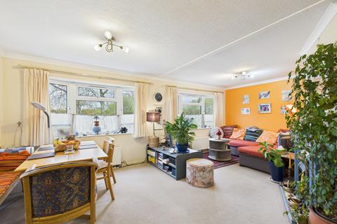 2 bedroom park home for sale, First Avenue, Reading, RG7