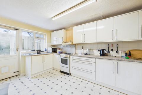 4 bedroom detached house for sale, Franklin Avenue, Tadley, RG26