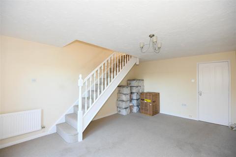 2 bedroom terraced house for sale, Chaffinch Drive, Trowbridge