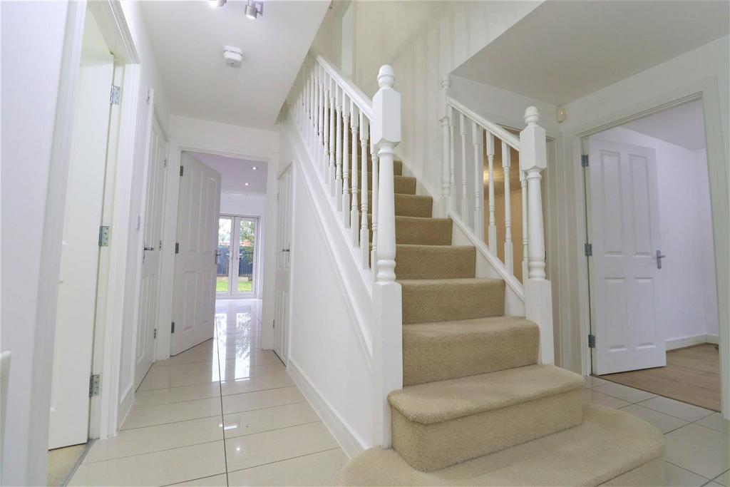 Entrance hall .jpg