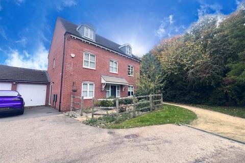 5 bedroom detached house to rent, Usbourne Way, Ibstock