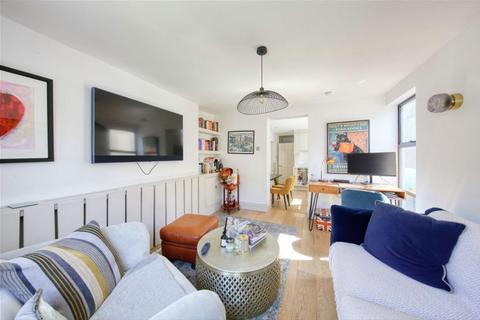 undefined, Thornton Avenue, London SW2