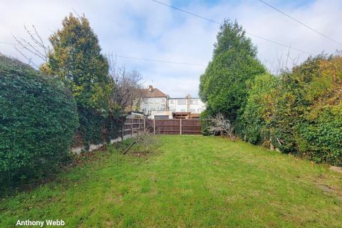 undefined, Belgrave Gardens, Oakwood, N14