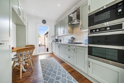undefined, Lillie Road, London, SW6