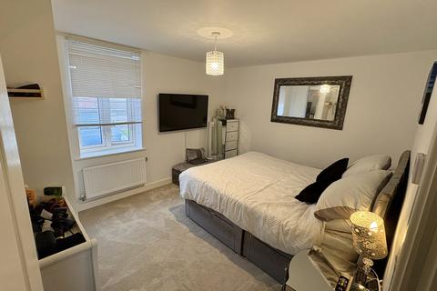 undefined, Nuffield Way, Basingstoke, Hampshire