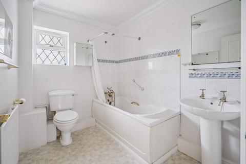 undefined, Honey Way, High Wycombe HP14