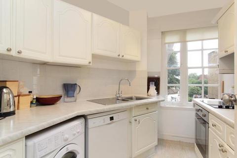 2 bedroom apartment to rent, Baker Street, London NW1