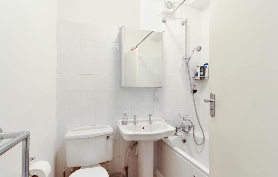 74 ivor court 5 25.11.png