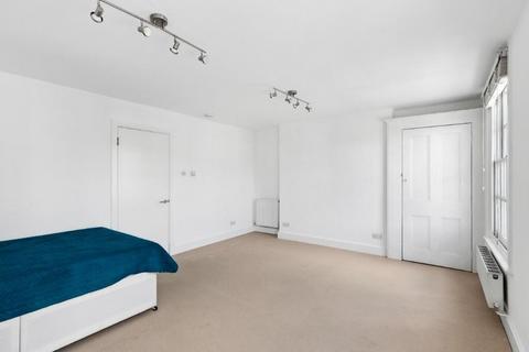 Studio to rent, Delancey Street, Camden NW1