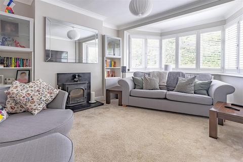 undefined, Hillcrest Way, Epping