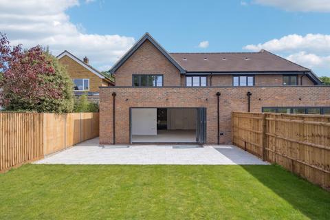4 bedroom semi-detached house for sale, Spurlands End Road, Great Kingshill HP15