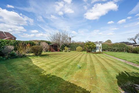 2 bedroom detached bungalow for sale, 2 Penfold Lane, High Wycombe HP15