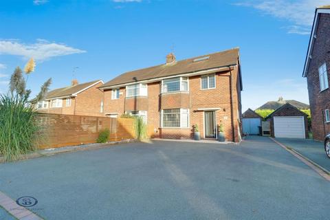 3 bedroom semi-detached house for sale, Lime Grove, Alsager