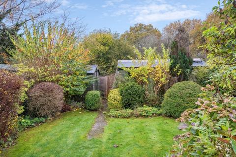 2 bedroom semi-detached bungalow for sale, Vincents Way, High Wycombe HP14