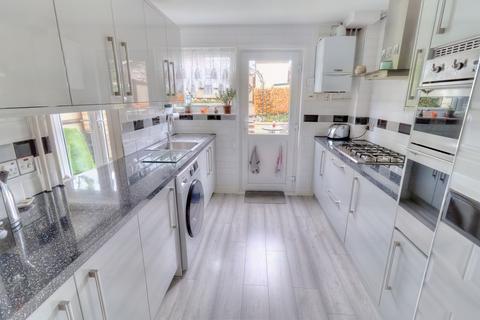 undefined, Cater Road, High Wycombe HP14