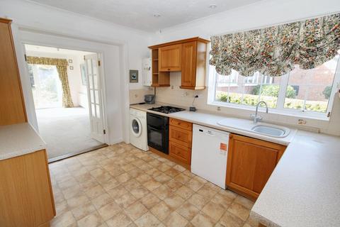 3 bedroom detached bungalow for sale, Green Street, High Wycombe HP15