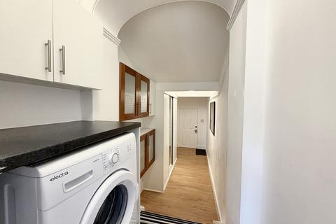 2 bedroom apartment to rent, Stivichall Manor, 28 Leamington Road, Coventry, CV3 6GG