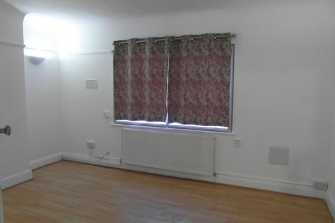 undefined, Lampton Road, Hounslow TW3