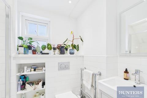 2 bedroom cottage to rent, Stoke Orchard Road, Bishops Cleeve, Cheltenham