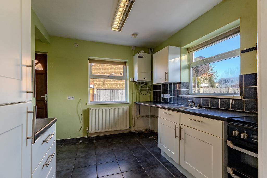 Kitchen (2)
