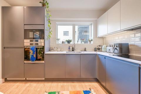 Ardens Building, London E3