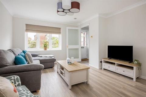 undefined, Vallis Close, Poole