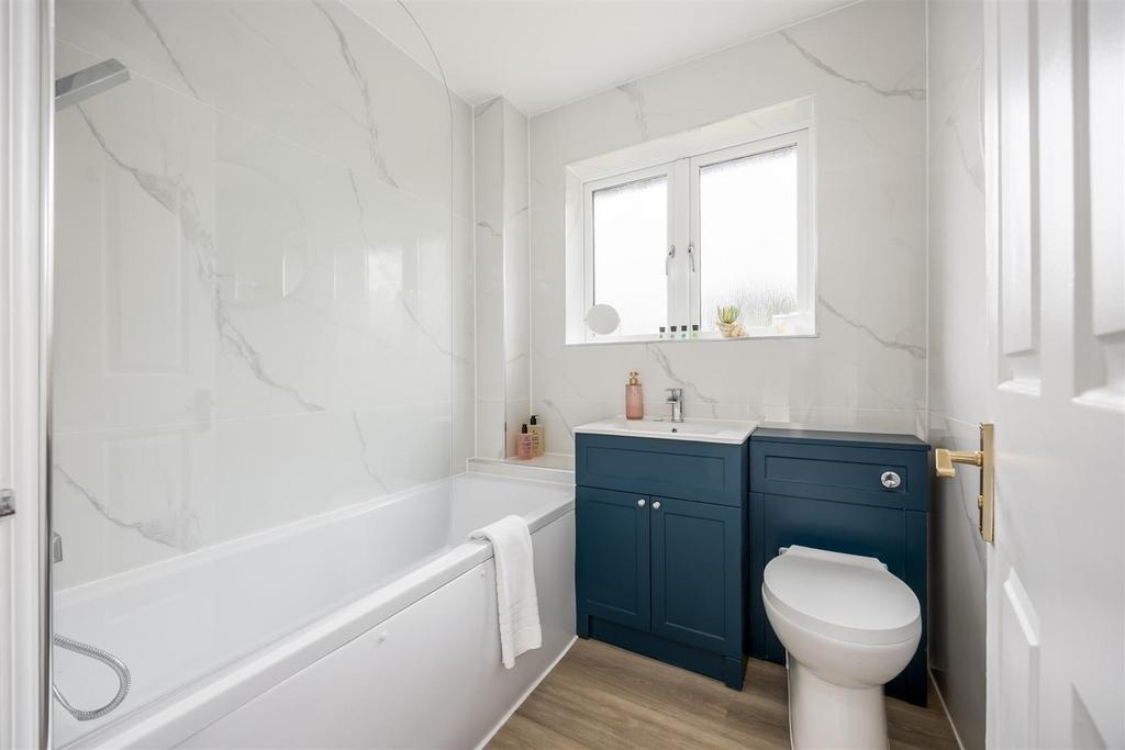 50 Vallis Close-15print.jpg