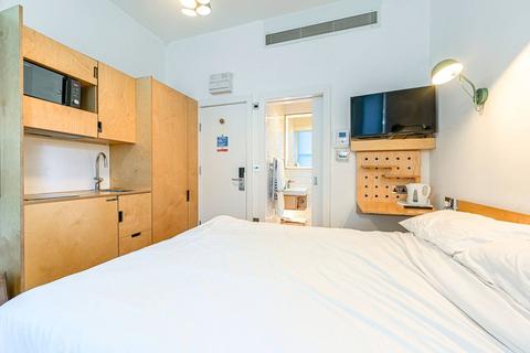 undefined, Earls Court, Earls Court, London, SW5