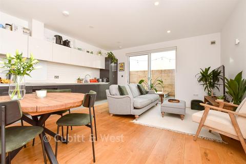 undefined, Purley Rise, Purley, Surrey