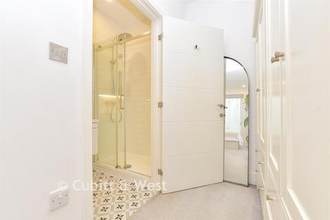 2 bedroom apartment for sale, Poirier House, Purley CR8