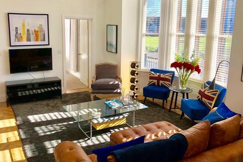 1 bedroom apartment to rent, Hulton Street, Greater Manchester M5