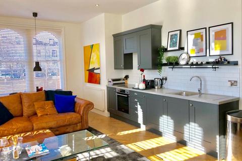 1 bedroom apartment to rent, Hulton Street, Greater Manchester M5