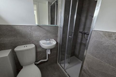 undefined, Leopold Street